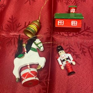 4 vintage ornaments